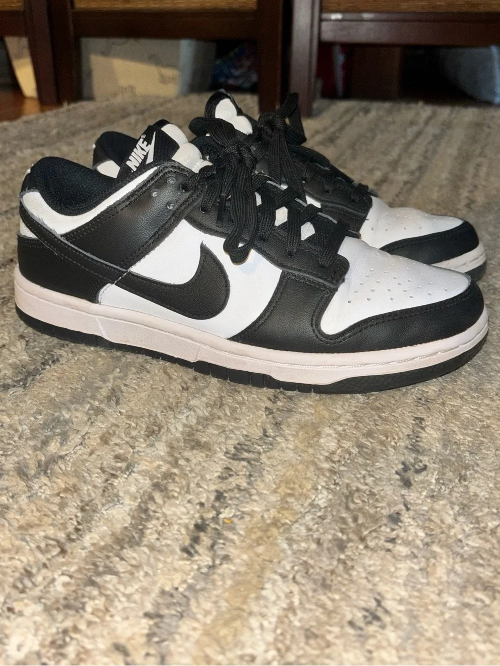 Nike Panda Dunks- Low Top